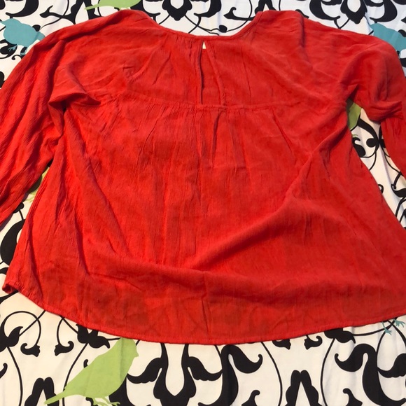 Hollister top new size S - Picture 3 of 3